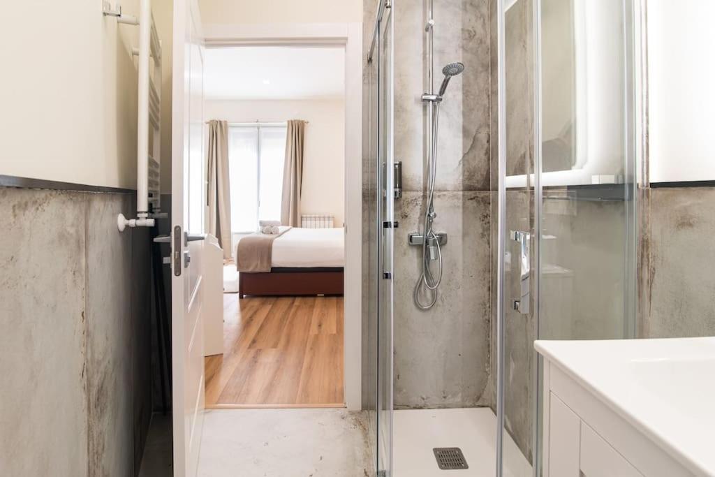 Apartment Mirakruz With Ac License Ess01902 *