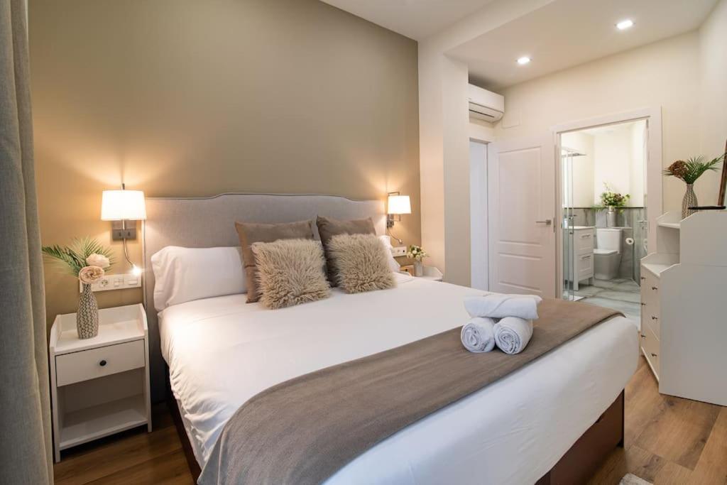 Apartment Mirakruz With Ac License Ess01902